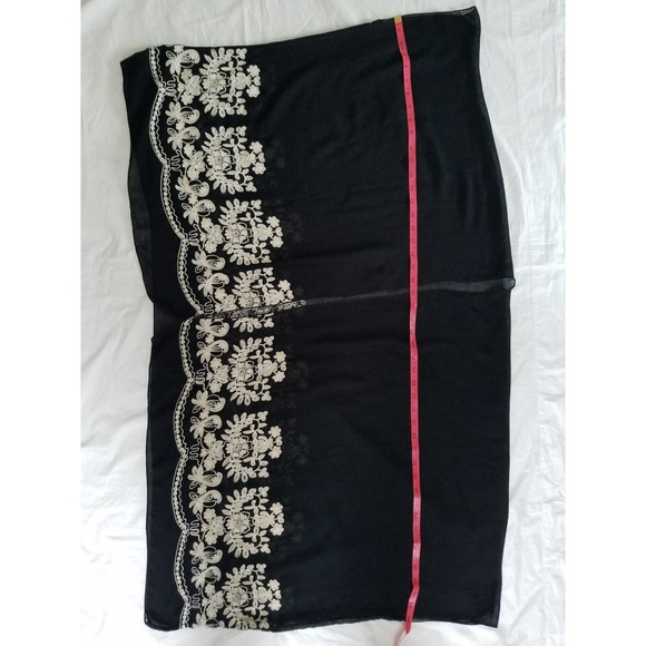 Black Cover Up White Flower Embroidered Trims BOHO Wraps - Picture 7 of 7